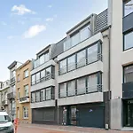 Daire Duplex In Near Seafront Blankenberge